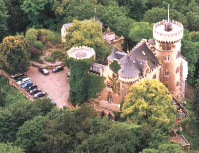 letecký pohled na hrad